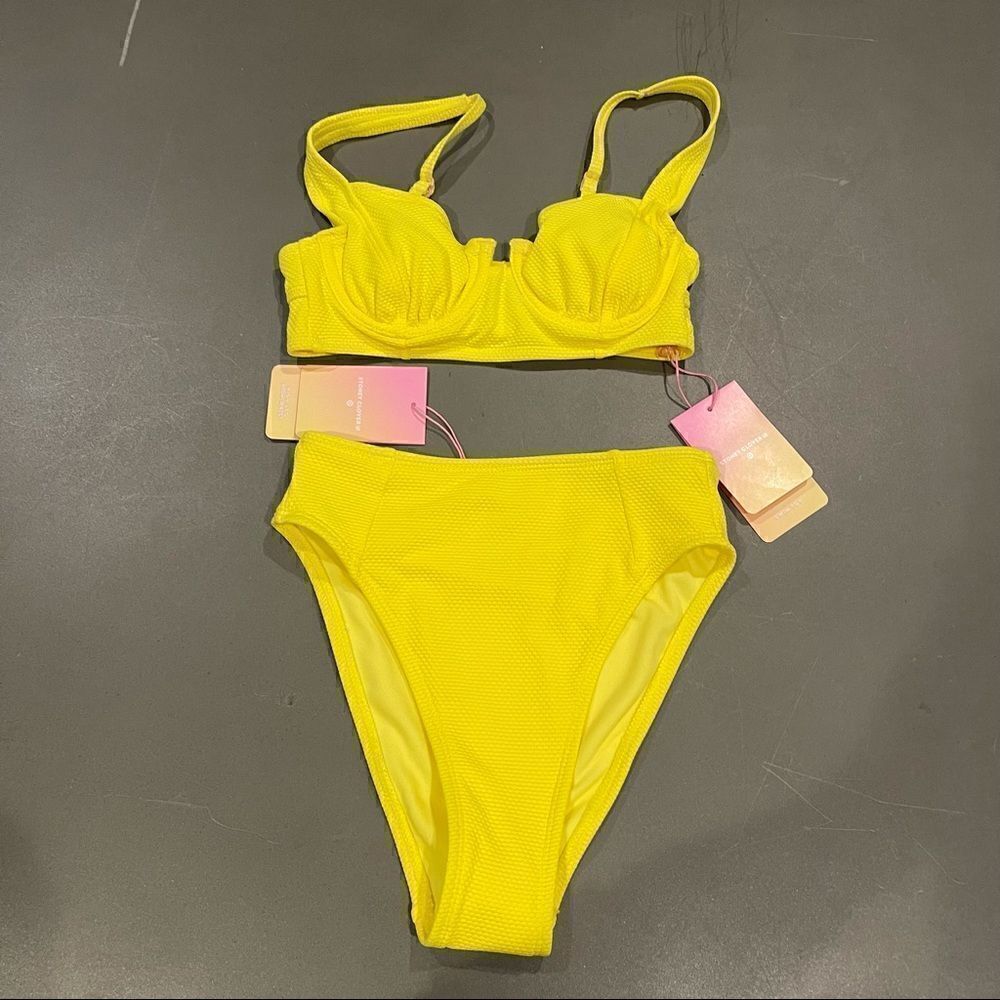 Stoneyclover Lane X Target Textured Bikini Top And High-Waist Bottom Set — image 2 of 5